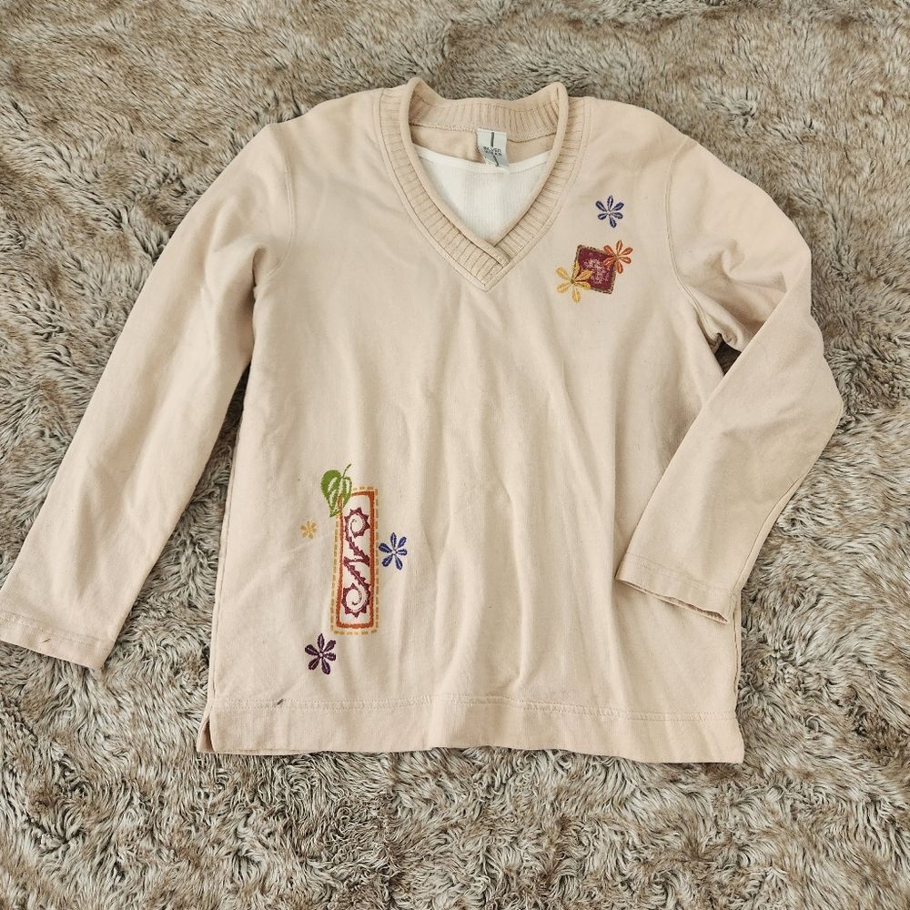 Silver Wear Faux Embroidered V-Neck Beige‎ Sweatshirt Size Small